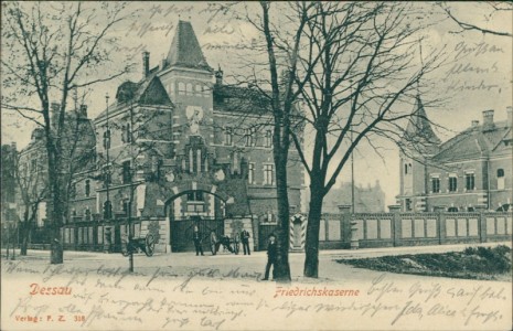 Alte Ansichtskarte Dessau, Friedrichskaserne