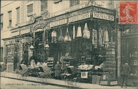 Alte Ansichtskarte Longwy, Les Magasins Réunis