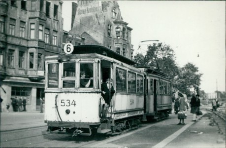 Alte Ansichtskarte Dortmund, Reinoldikirche, Straßenbahn Linie 6, Echtfoto, Abzug ca. 1970er Jahre, Format ca. 13,5 x 9,5 cm