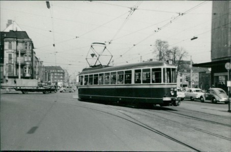 Alte Ansichtskarte Dortmund, Reinoldikirche, Straßenbahn Linie 21, Echtfoto, Abzug ca. 1970er Jahre, Format ca. 13,5 x 9,5 cm