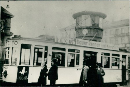 Alte Ansichtskarte Dortmund, Straßenbahn, Echtfoto, Abzug ca. 1970er Jahre, Format ca. 13,5 x 9,5 cm