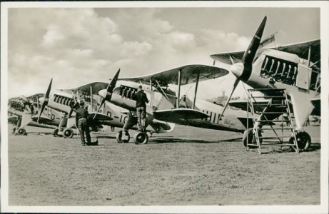 Alte Ansichtskarte Unsere Luftwaffe, 