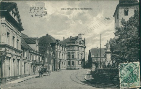 Alte Ansichtskarte Solingen-Wald, Kaiserstrasse mit Kriegerdenkmal