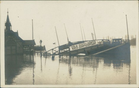 Alte Ansichtskarte Köln, Hochwasser, Cöln-Düsseldorfer Rhein-Dampfschiffahrt