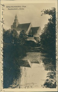 Alte Ansichtskarte Greifenberg / Gryfice, Karpfenteich u. Kirche