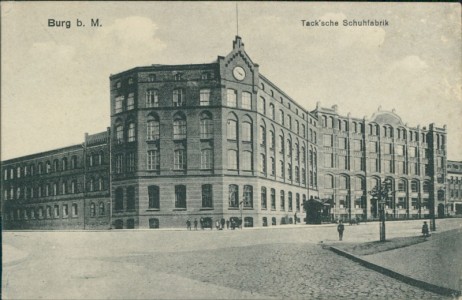 Alte Ansichtskarte Burg b. Magdeburg, Tack'sche Schuhfabrik