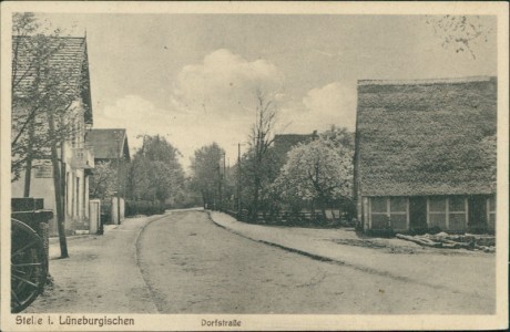 Alte Ansichtskarte Stelle i. Lüneburgischen, Dorfstraße