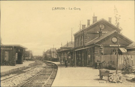Alte Ansichtskarte Carvin, La Gare
