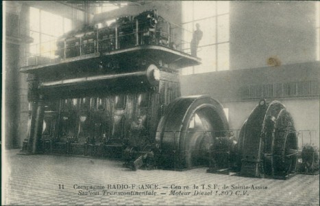 Alte Ansichtskarte Sainte-Assise, Compagnie Radio France - Moteur Diesel 1.800 C.V.