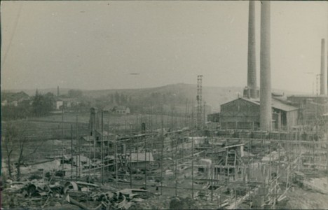 Alte Ansichtskarte Heming / Héming, Cimenterie / Zementwerk, véritable photo