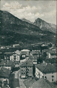 Alte Ansichtskarte Cortina d’Ampezzo, Teilansicht gegen Col Rosa (GROSSER ECKKNICK OBEN LINKS)