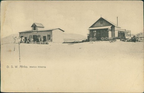 Alte Ansichtskarte Deutsch-Südwestafrika, Station Rössing (RIESENGROSSER KNICK LINKS, ECKKNICK UNTEN RECHTS / HUGE BEND ON THE LEFT SIDE, CORNER BEND)