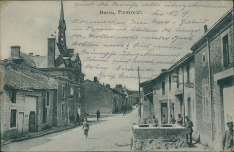 Alte Ansichtskarte Berru, une rue