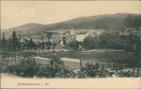 Alte Ansichtskarte Eschershausen, Gesamtansicht (RÜCKSEITIG KLEBESPUREN)