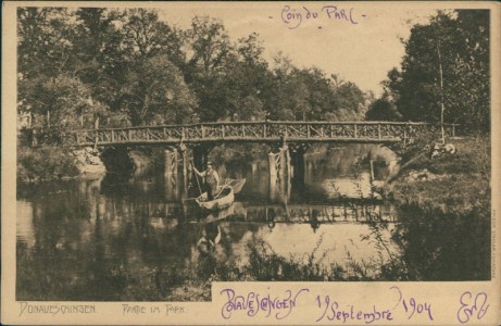 Alte Ansichtskarte Donaueschingen, Partie im Park