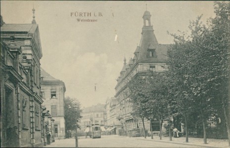 Alte Ansichtskarte Fürth, Weinstrasse mit Straßenbahn