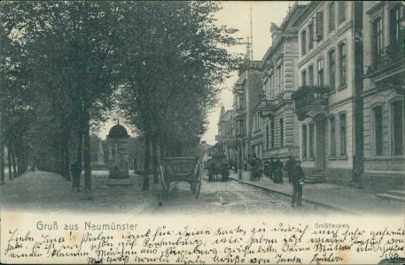 Alte Ansichtskarte Neumünster, Großflecken (PAPIERLAGE RECHTS GELÖST)