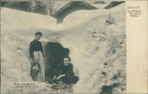 Alte Ansichtskarte Schlucht im Winter / En hive 1903/04, Weg zum Keller / Le chemin de la cave