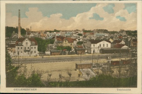 Alte Ansichtskarte Geilenkirchen, Totalansicht mit Bahnhof