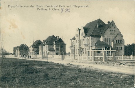 Alte Ansichtskarte Bedburg-Hau, Front-Partie von der Rhein. Provinzial Heil- und Pflegeanstalt