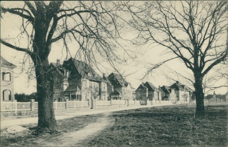 Alte Ansichtskarte Bedburg-Hau, Frontaufnahme von der Rhein. Provinzial Heil- und Pflegeanstalt