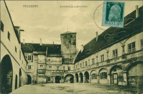 Alte Ansichtskarte Friedberg, Schloßhof (a. d. Jahre 1247)